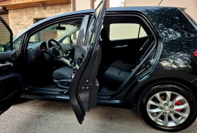 Toyota Auris 1.6i-нави-6speed-верига-japan, снимка 10