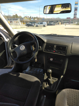 VW Golf 1, 6 Климатроник, снимка 5