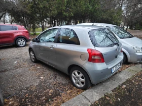 Toyota Yaris 1.3, снимка 2