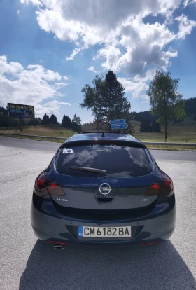 Обява за продажба на Opel Astra J Sport Tourer ~12 500 лв. - изображение 2