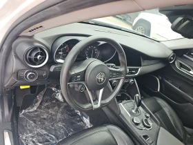 Alfa Romeo Giulia Q4 - 9000 € / 17602.47 лв. - 35436707 11