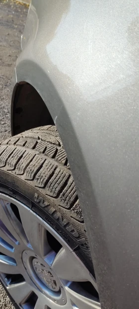 VW Touran - 3100 € / 6063.07 лв. - 79151079 6