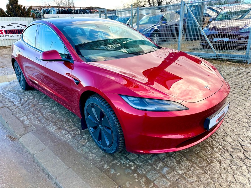 Tesla Model 3 2024-model\5км, REAR-WHEEL DRIVE или LONG RANGE , снимка 14 - Автомобили и джипове - 42099044