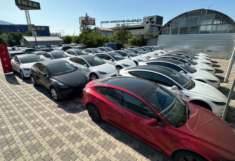 Tesla Model 3 2024-model\5км, REAR-WHEEL DRIVE или LONG RANGE , снимка 16 - Автомобили и джипове - 42099044