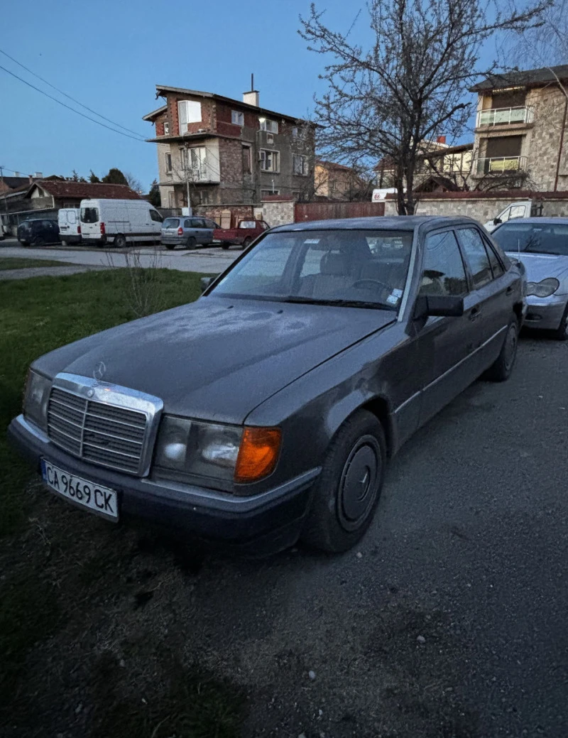 Mercedes-Benz 124, снимка 4 - Автомобили и джипове - 47648266