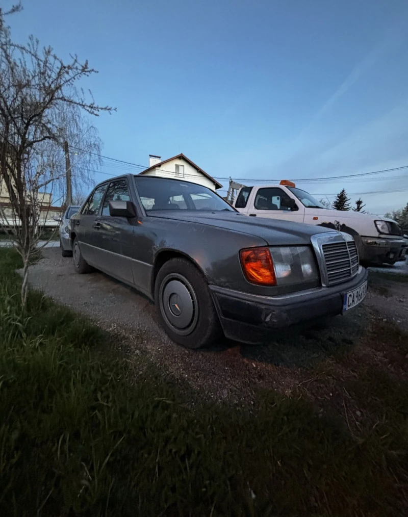 Mercedes-Benz 124, снимка 2 - Автомобили и джипове - 47648266