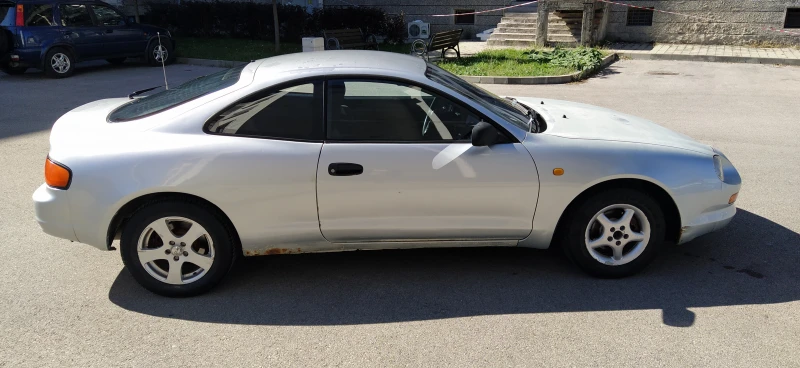 Toyota Celica, снимка 8 - Автомобили и джипове - 47439359