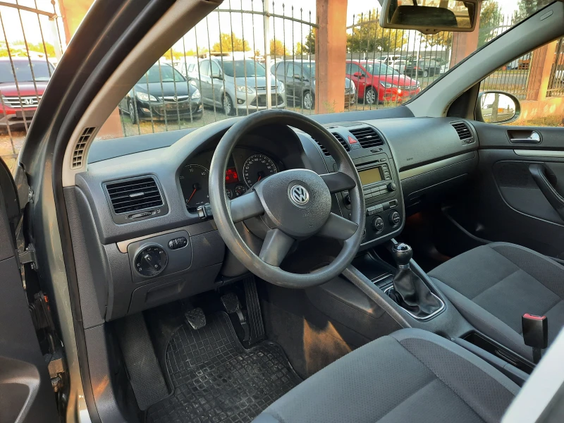 VW Golf 1.9TDI , снимка 8 - Автомобили и джипове - 47594712