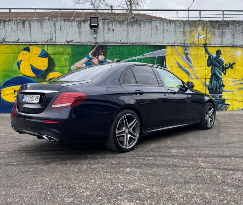 Mercedes-Benz E 350 AMG LINE ( ЛИЗИНГ ), снимка 3 - Автомобили и джипове - 48223065