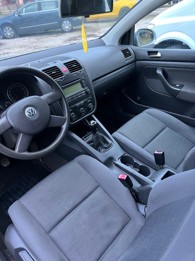 VW Golf, снимка 5 - Автомобили и джипове - 48546329