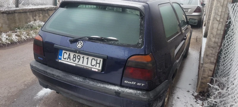 VW Golf, снимка 1 - Автомобили и джипове - 48755055