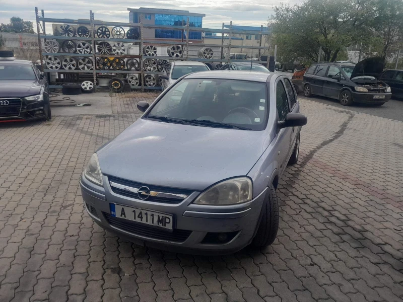 Opel Corsa C, снимка 8 - Автомобили и джипове - 49000038