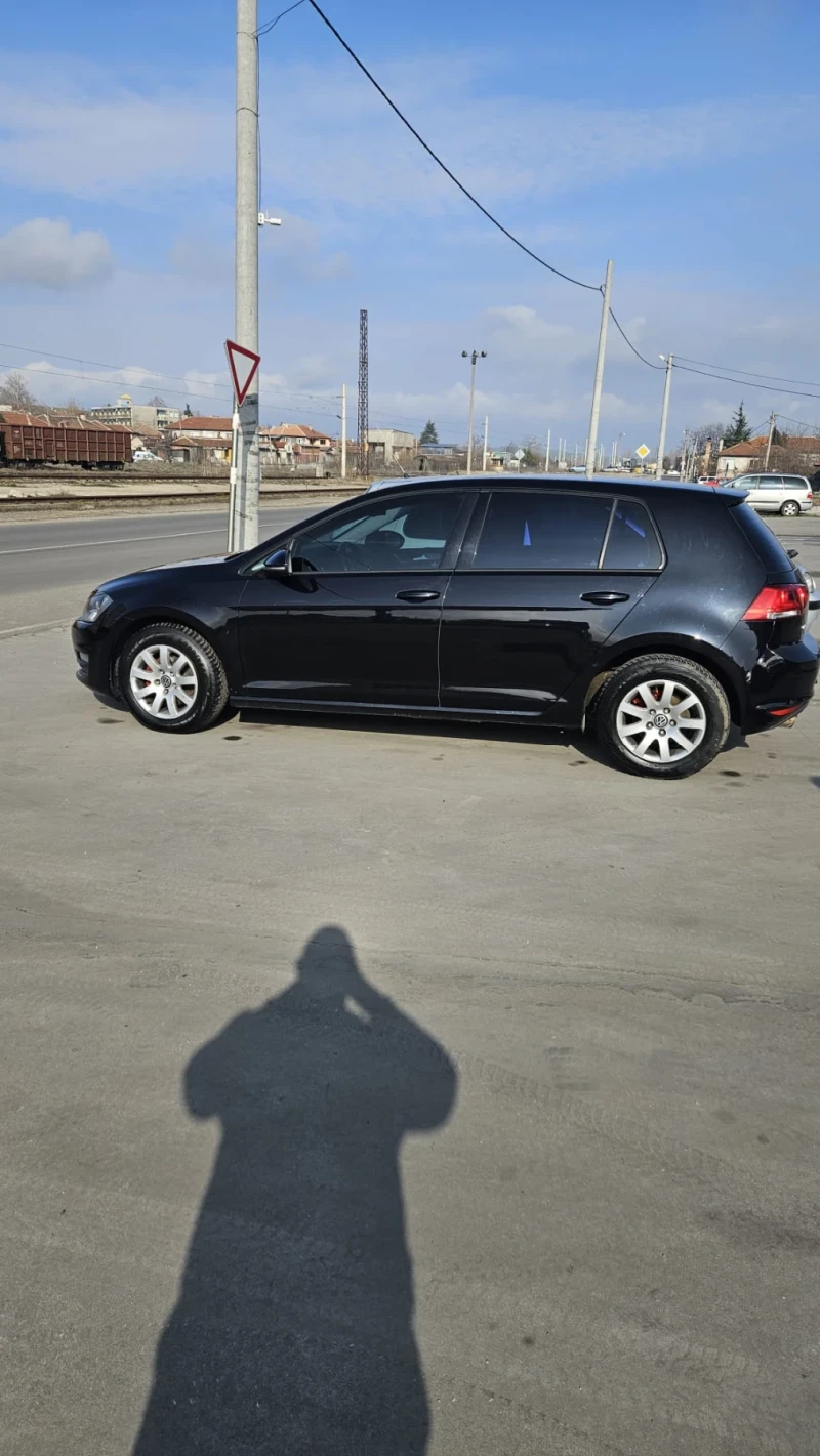 VW Golf, снимка 4 - Автомобили и джипове - 49387038