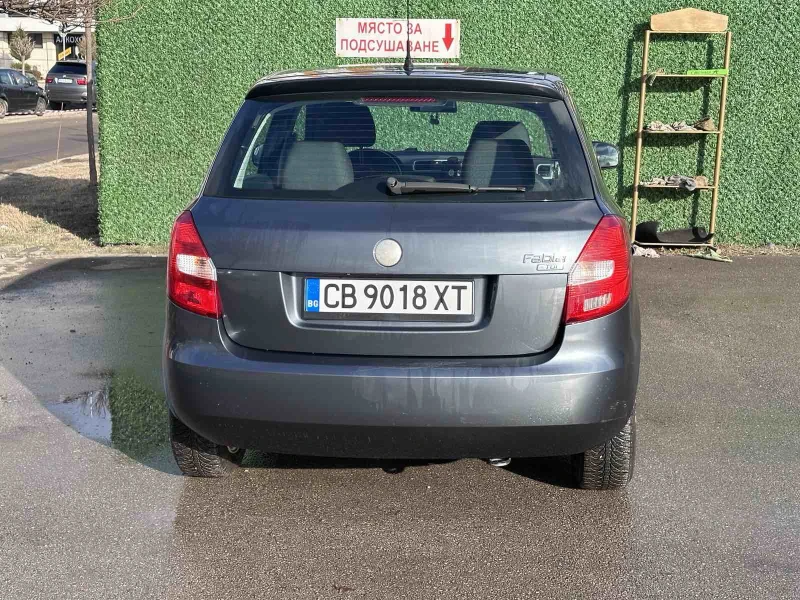 Skoda Fabia, снимка 3 - Автомобили и джипове - 49419438