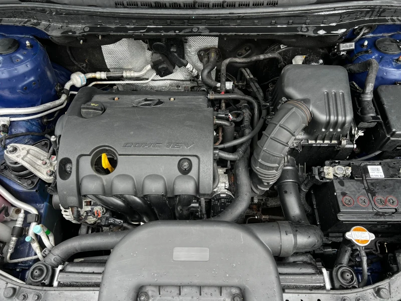 Hyundai I30 1.4I 140000KM TOP, снимка 14 - Автомобили и джипове - 50229407