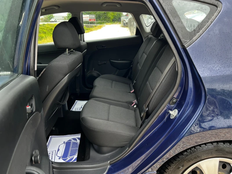 Hyundai I30 1.4I 140000KM TOP, снимка 10 - Автомобили и джипове - 50229407