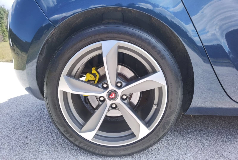 Opel Astra J Sport Tourer, снимка 5 - Автомобили и джипове - 51545456