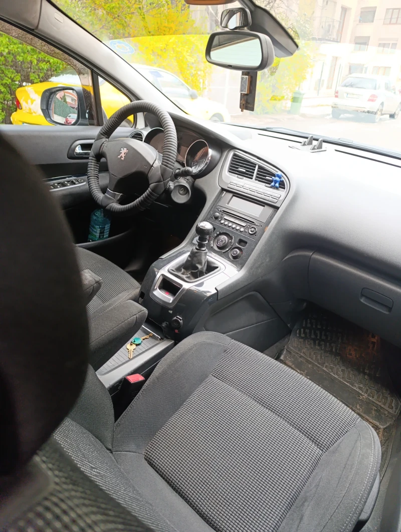 Peugeot 5008, снимка 4 - Автомобили и джипове - 52811692