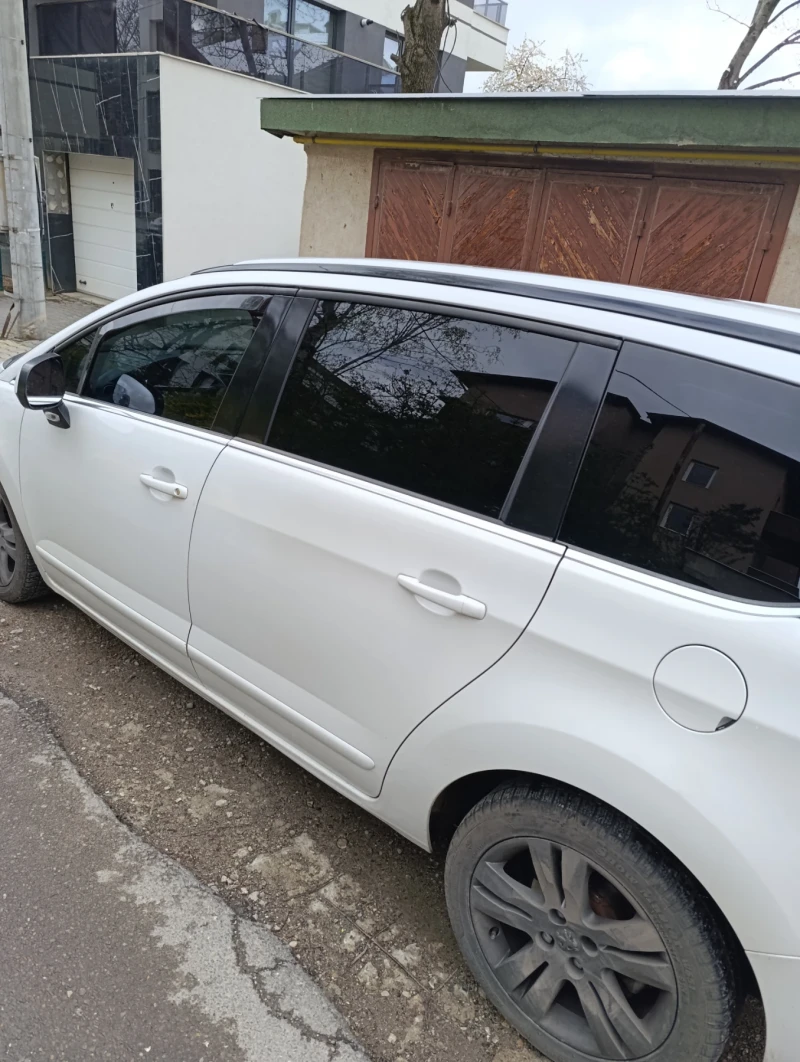 Peugeot 5008, снимка 7 - Автомобили и джипове - 52811692