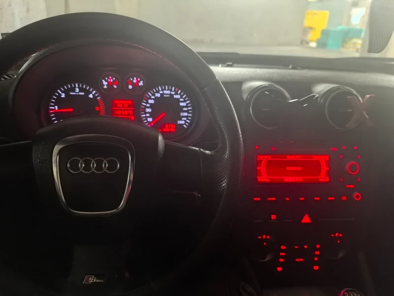 Audi A3 Sportback, снимка 8 - Автомобили и джипове - 52971203