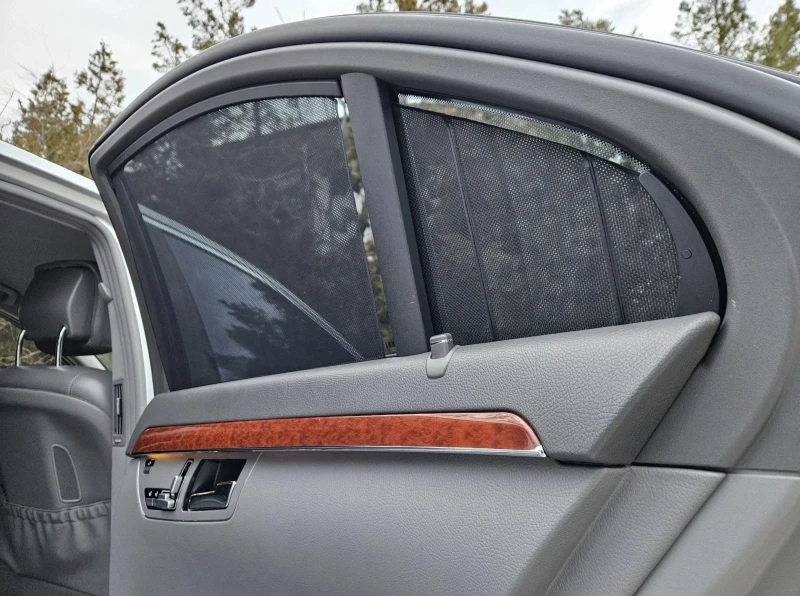 Mercedes-Benz S 350 AMG /DISTRONIC/ПОДГРЕВ/ОБДУХ/ВАКУУМ/AMBIENT/FULL, снимка 13 - Автомобили и джипове - 52282475