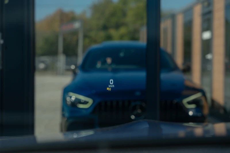 Mercedes-Benz GT 53AMG/435HP/4MATIC+ /HUD/360/AERO/CARBON/4D-BURM, снимка 12 - Автомобили и джипове - 52472262