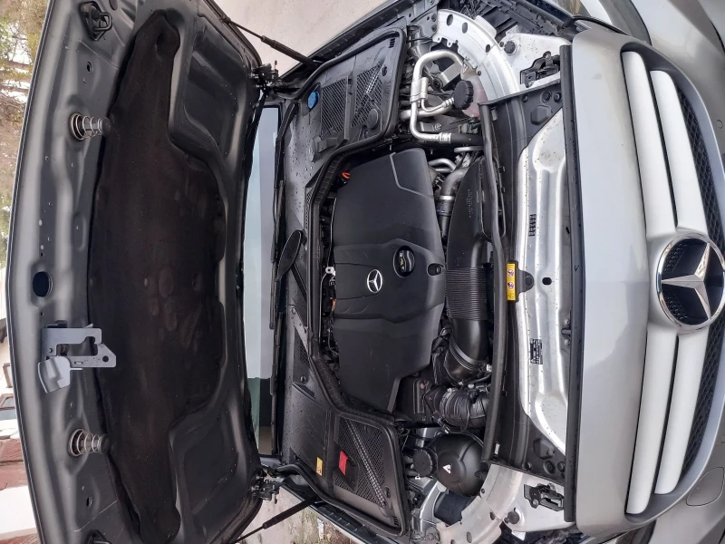 Mercedes-Benz C 220 C220, снимка 14 - Автомобили и джипове - 52719392