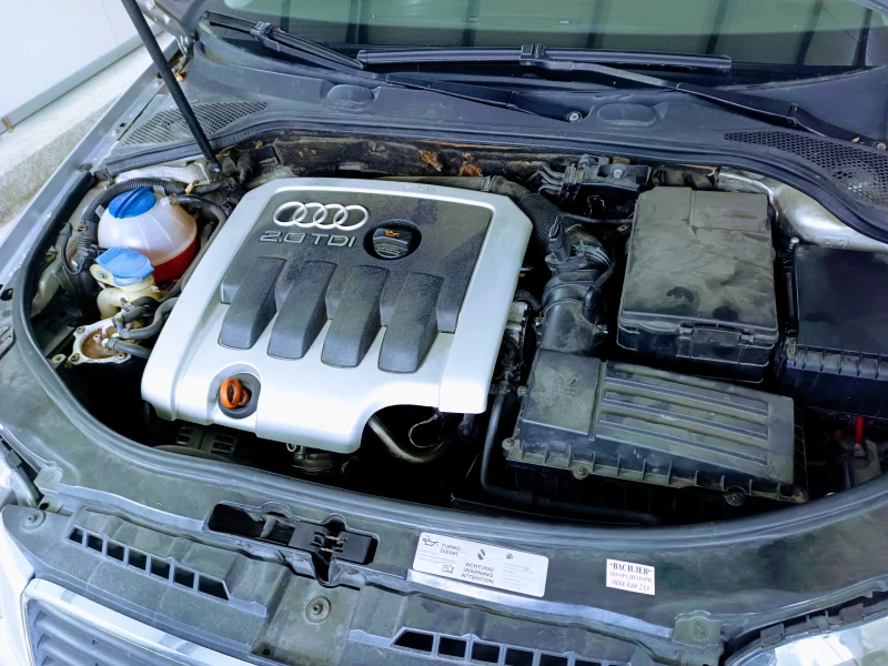 Audi A3 2.0 TDI АВТОМАТИК, снимка 7 - Автомобили и джипове - 52906184