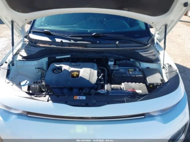 Kia Soul X-LINE| ��� �����| ���������� ������| Lane Assist | Mobile.bg � ����������� 9