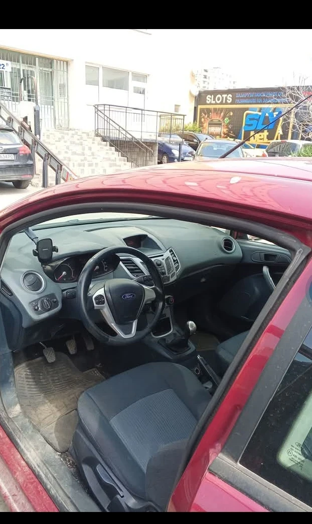 Ford Fiesta, снимка 6 - Автомобили и джипове - 54396851