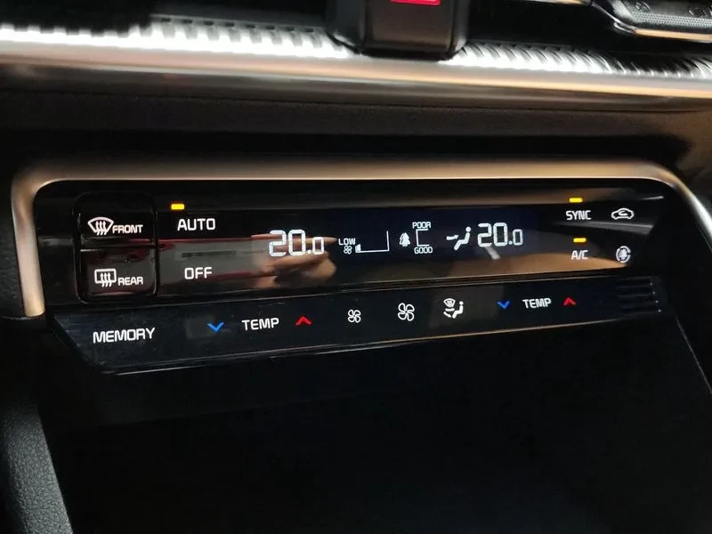 Kia K5 2.0 Prestige, снимка 16 - Автомобили и джипове - 55614683