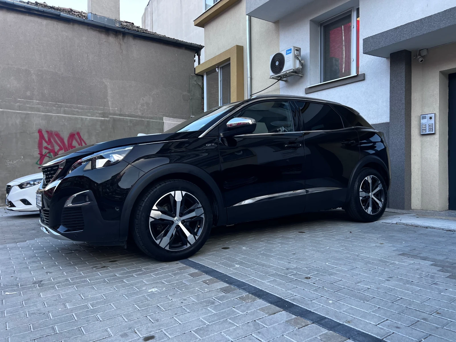 Peugeot 3008 2.0 BLUEHDI, GT, PANORAMA, 8EAT, DISTRONIC - изображение 2