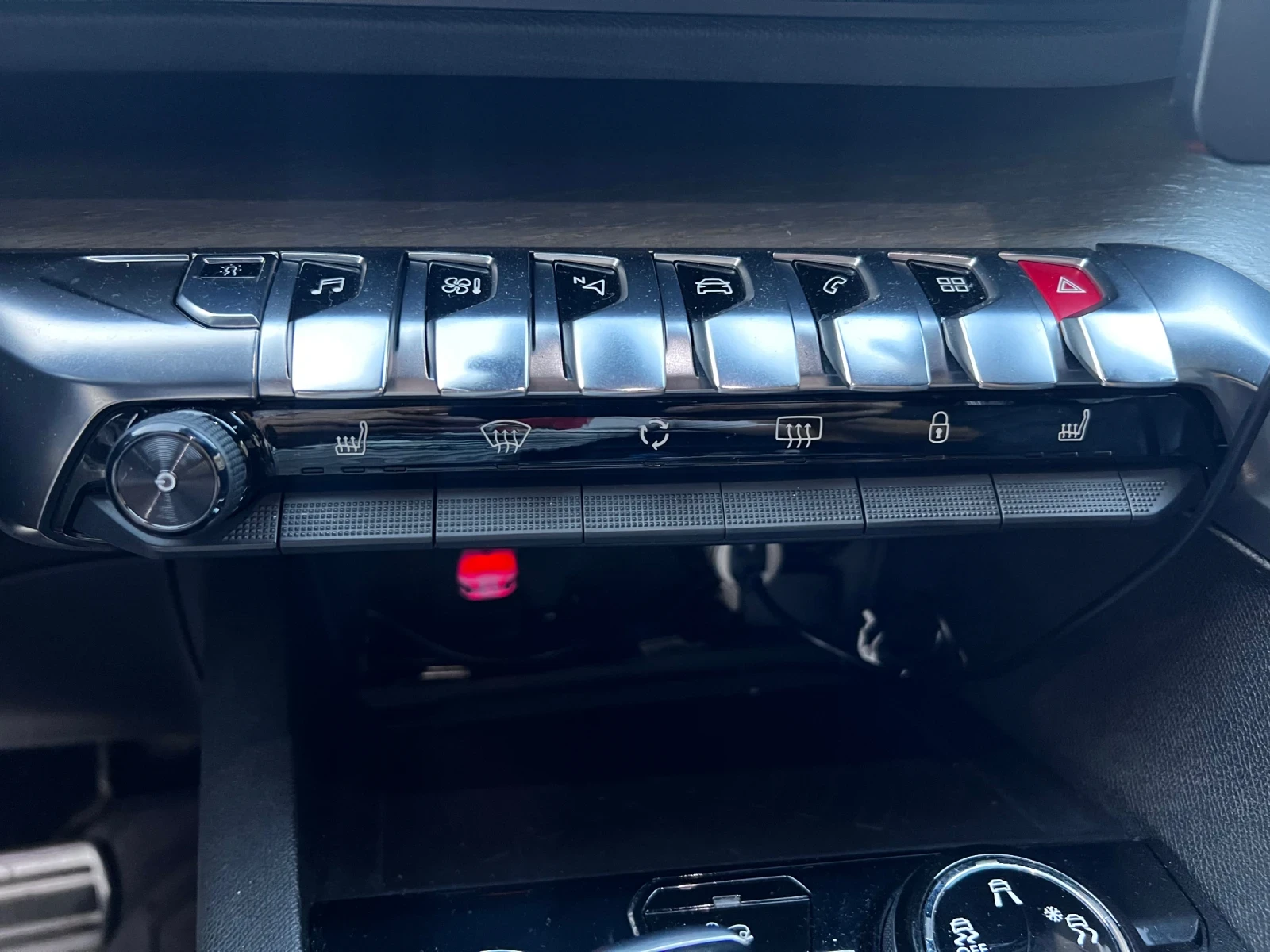 Peugeot 3008 2.0 BLUEHDI, GT, PANORAMA, 8EAT, DISTRONIC - изображение 7