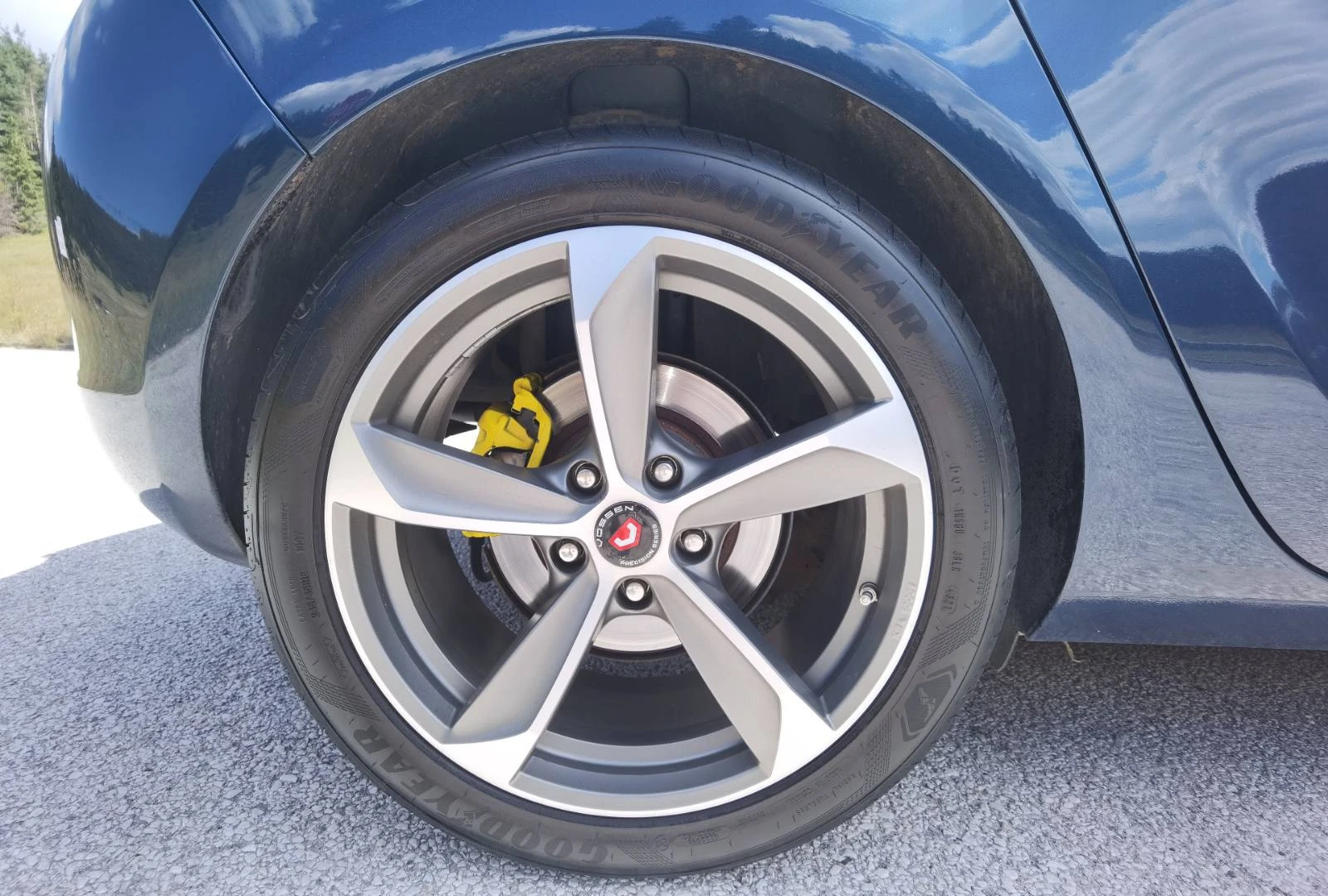 Opel Astra J Sport Tourer - изображение 5