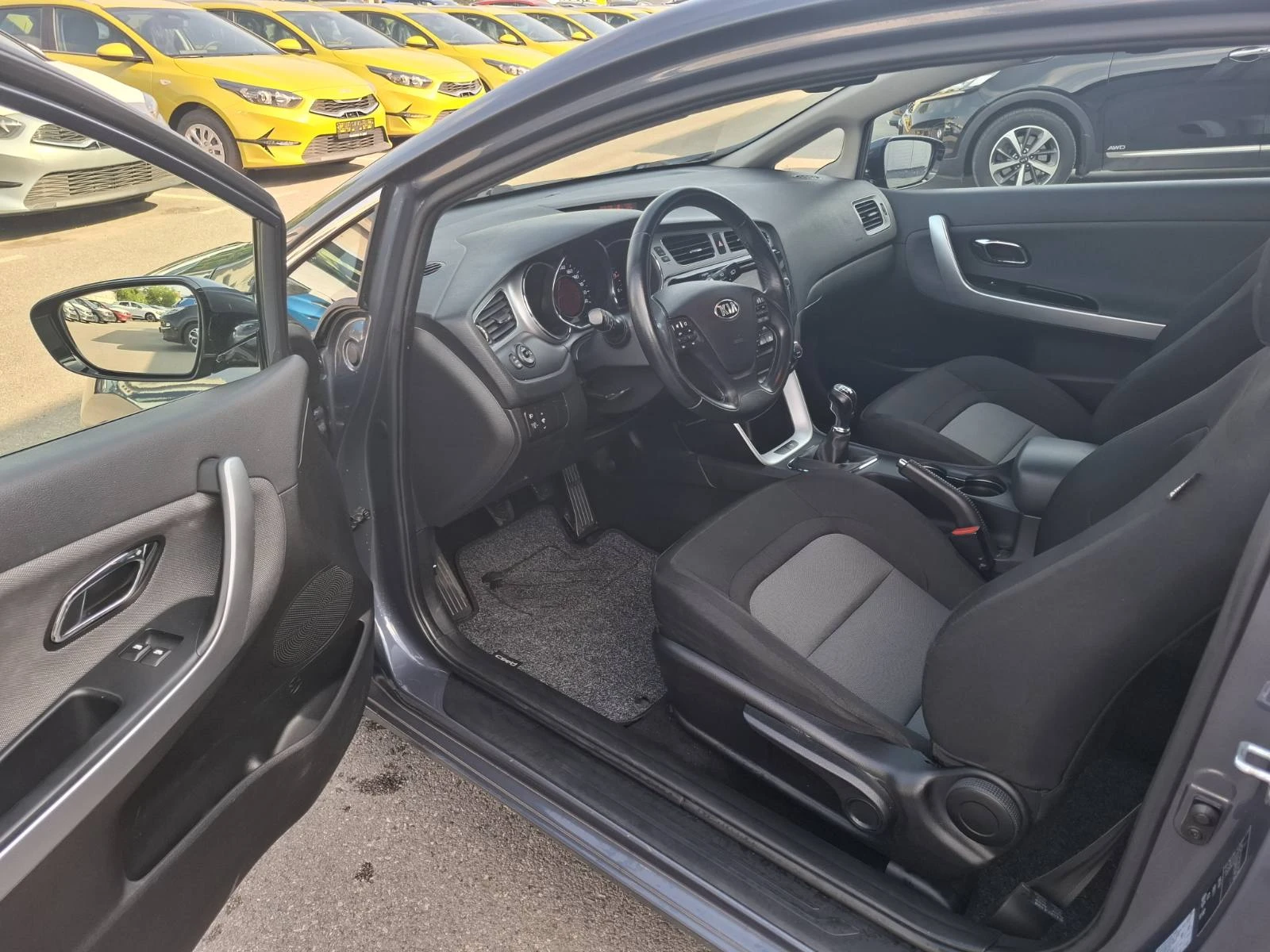 Kia Ceed 1.6 Gdi - изображение 8