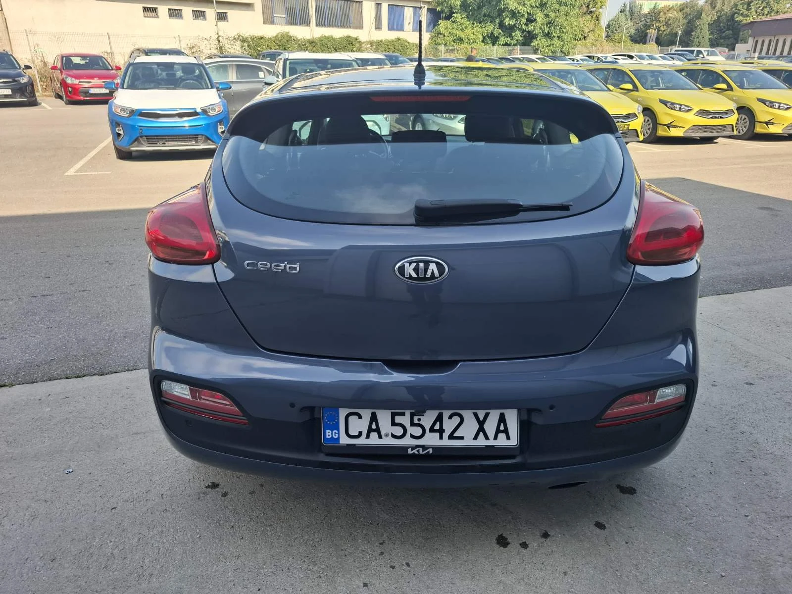 Kia Ceed 1.6 Gdi - изображение 5