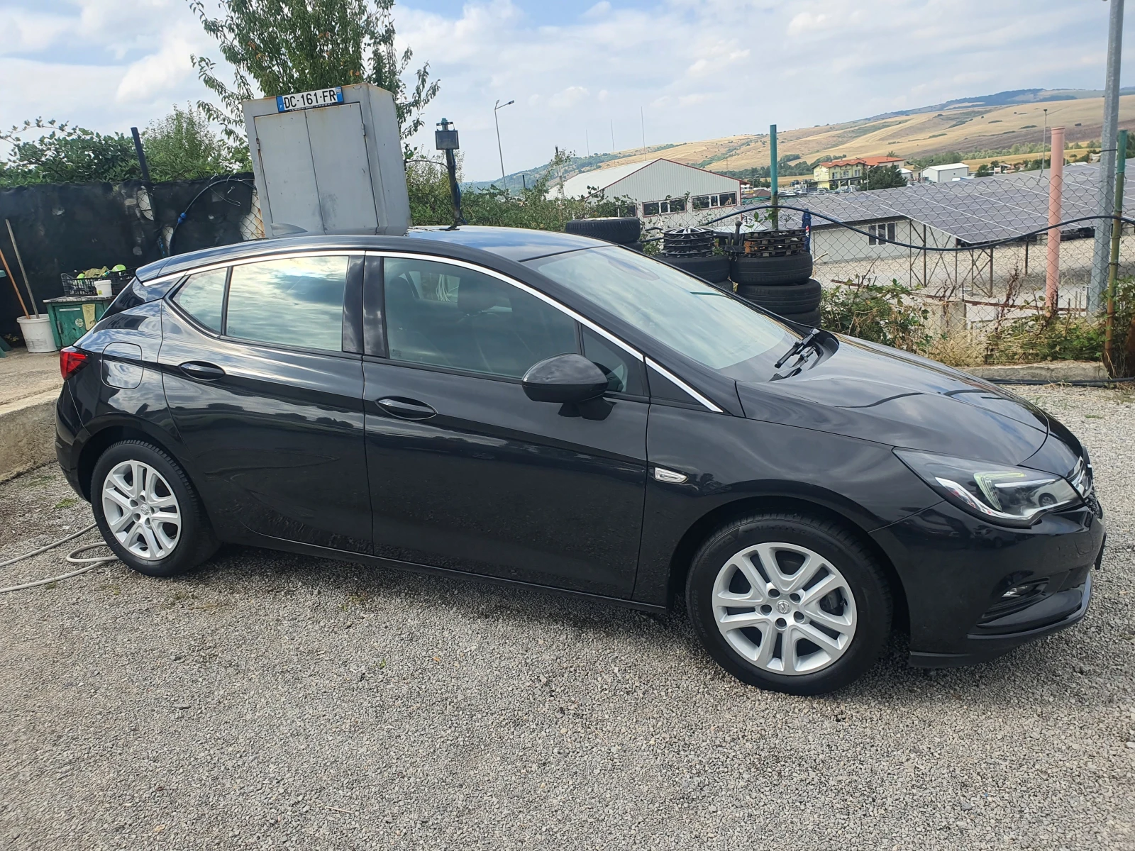 Opel Astra 1.0i-turbo 105k.с navi, kamera , key less, led  - изображение 4