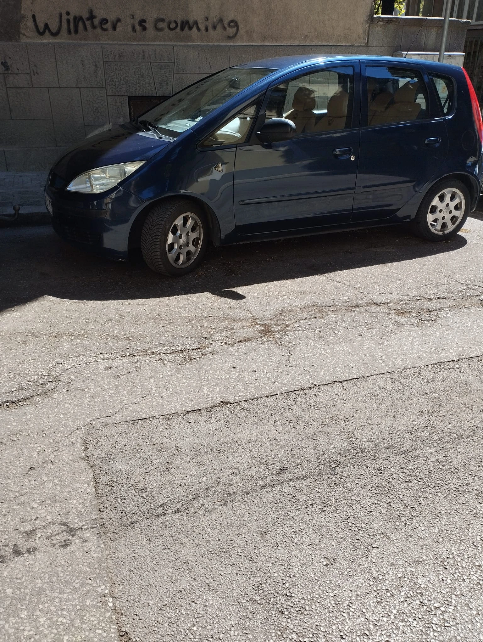 Mitsubishi Colt комби - изображение 10