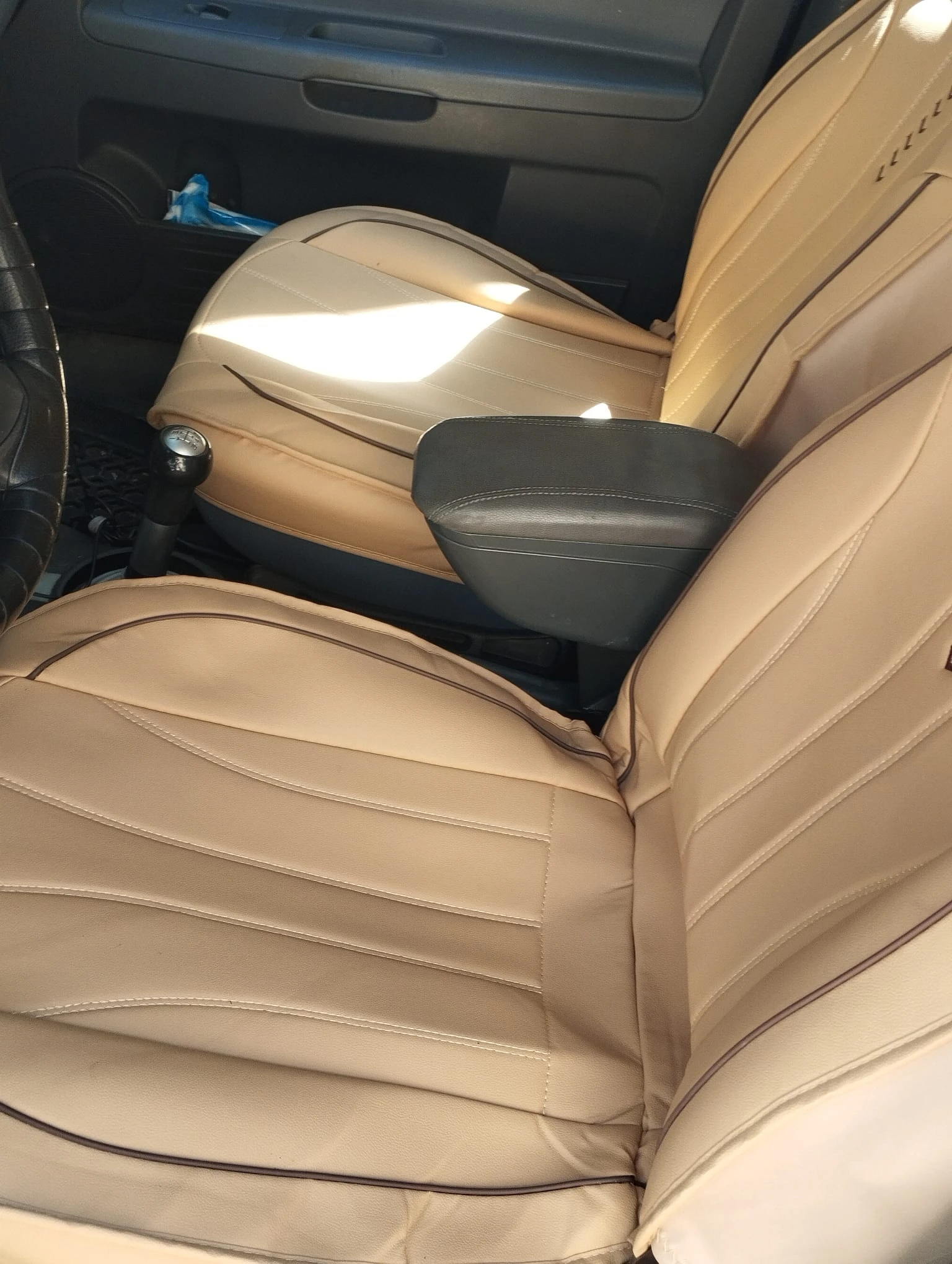 Mitsubishi Colt комби - изображение 7
