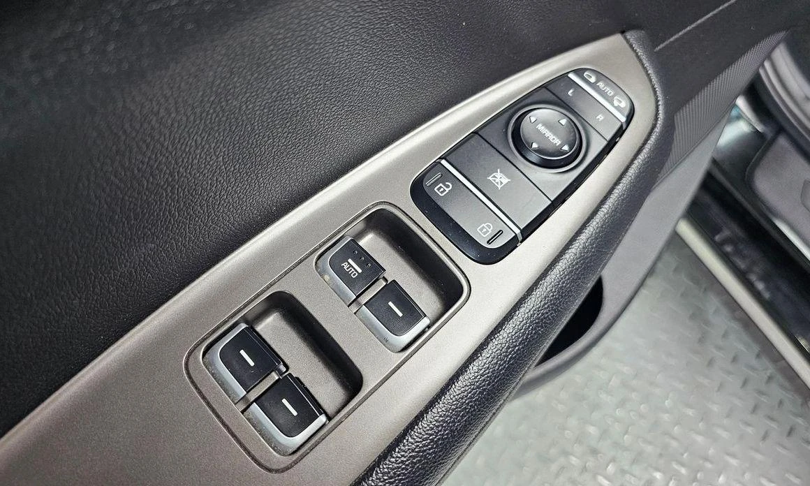 Kia K5 | Mobile.bg   12