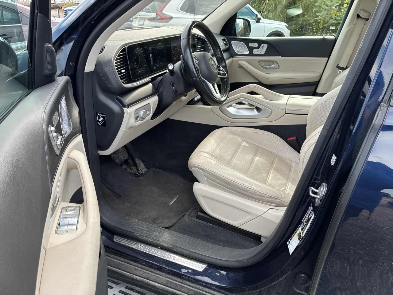 Mercedes-Benz GLE 450 * АВТО КРЕДИТ* ЦЕНА ДО БГ * СЕРВИЗНА ИСТОРИЯ *  | Mobile.bg — изображение 6