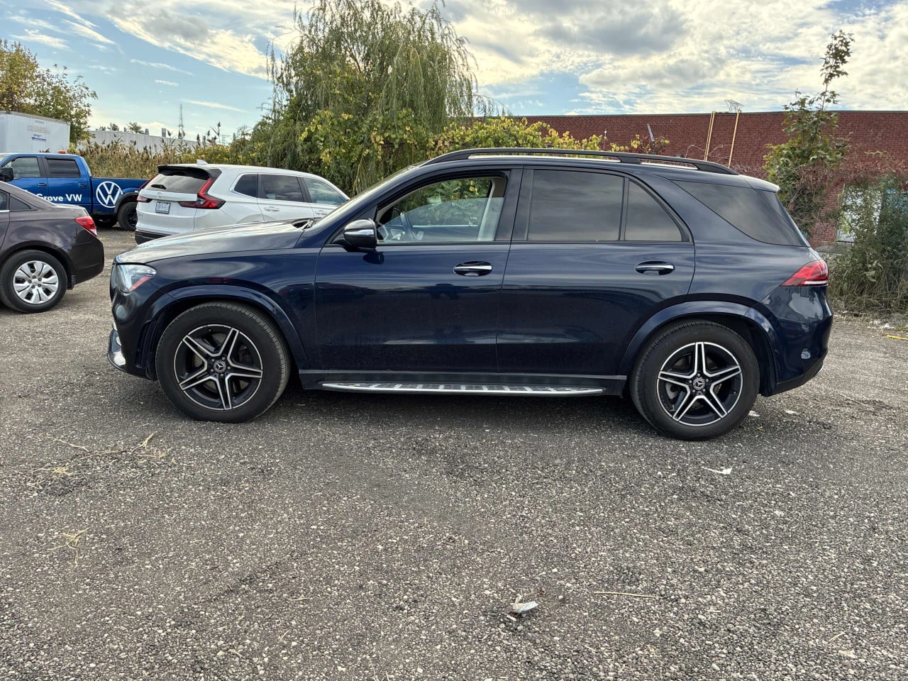 Mercedes-Benz GLE 450 * АВТО КРЕДИТ* ЦЕНА ДО БГ * СЕРВИЗНА ИСТОРИЯ *  | Mobile.bg — изображение 3