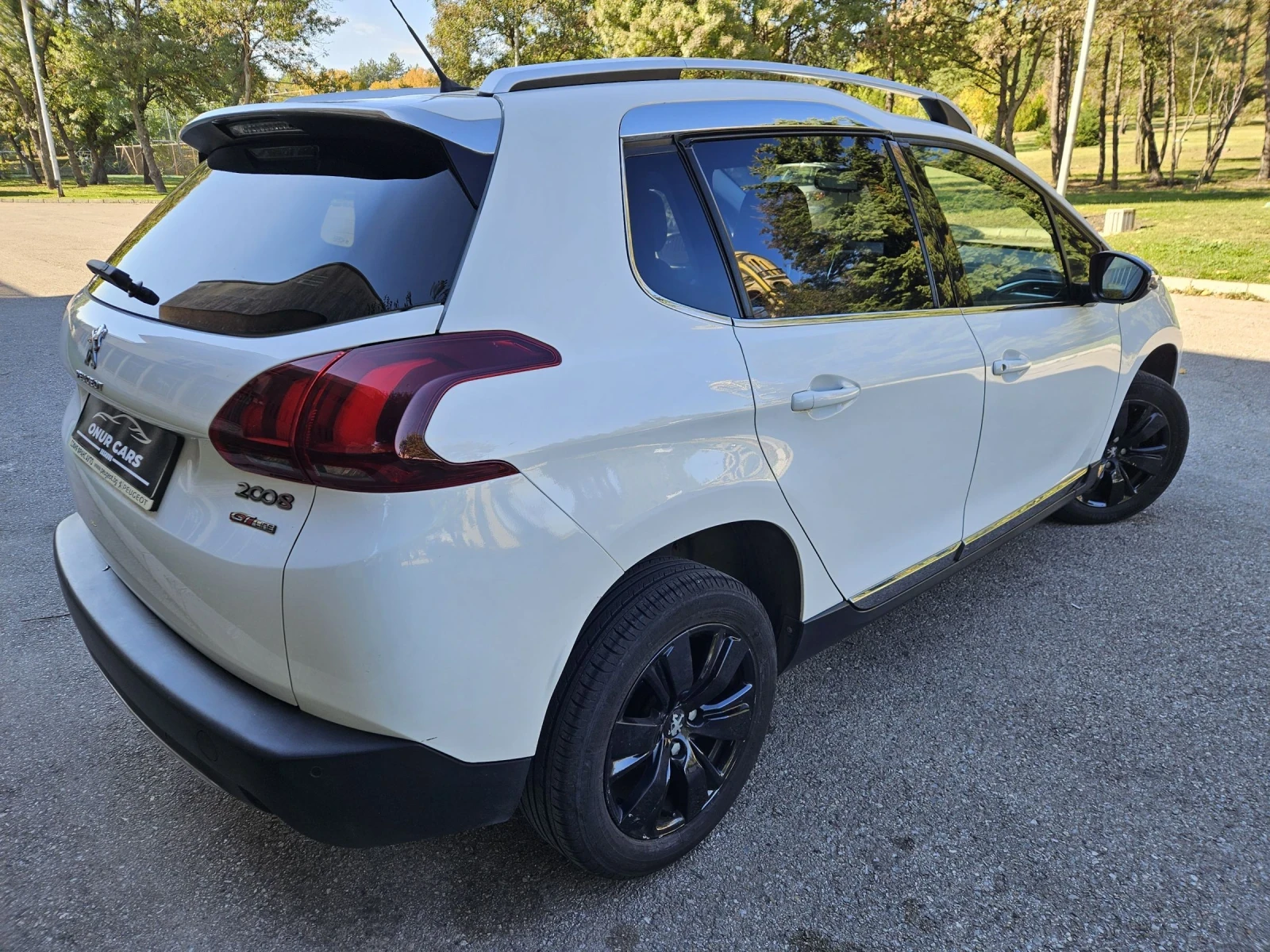 Peugeot 2008 1.6 e-HDi GT-LINE ///Bi-Xenon Led/F1 | Mobile.bg   4