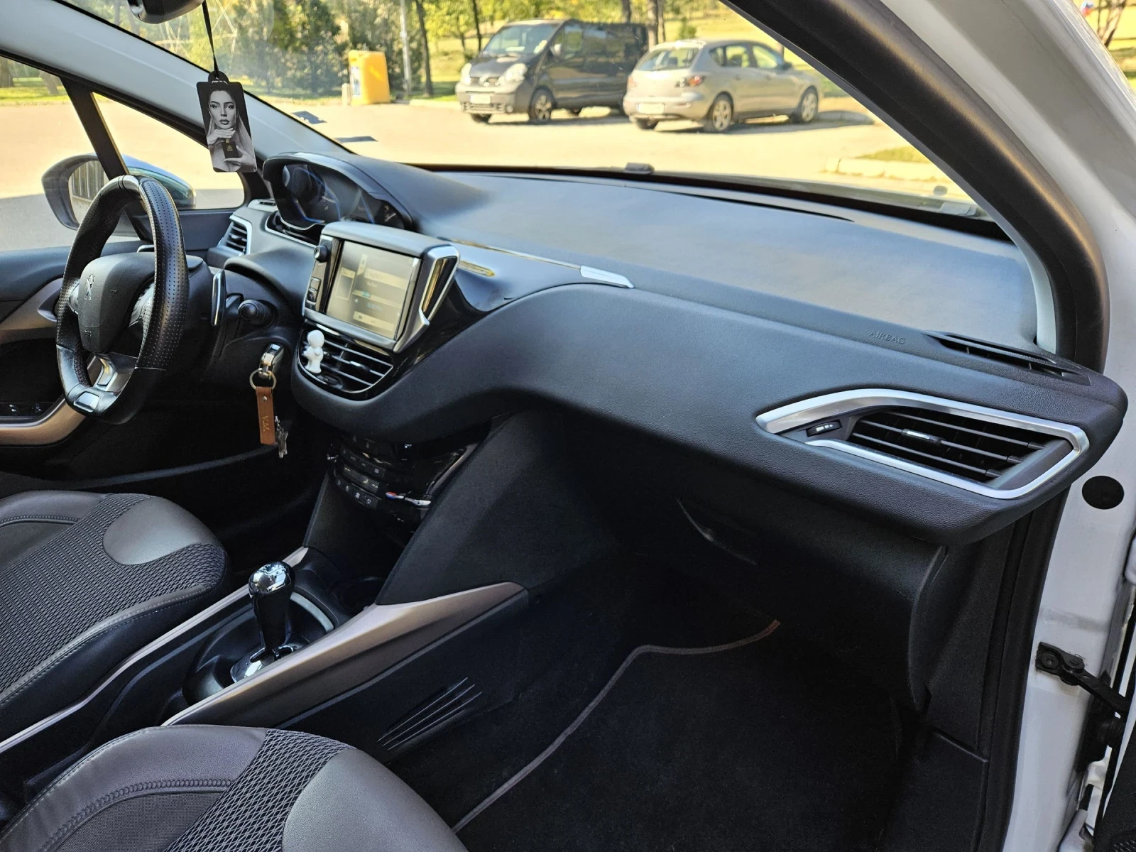 Peugeot 2008 1.6 e-HDi GT-LINE ///Bi-Xenon Led/F1 | Mobile.bg   11