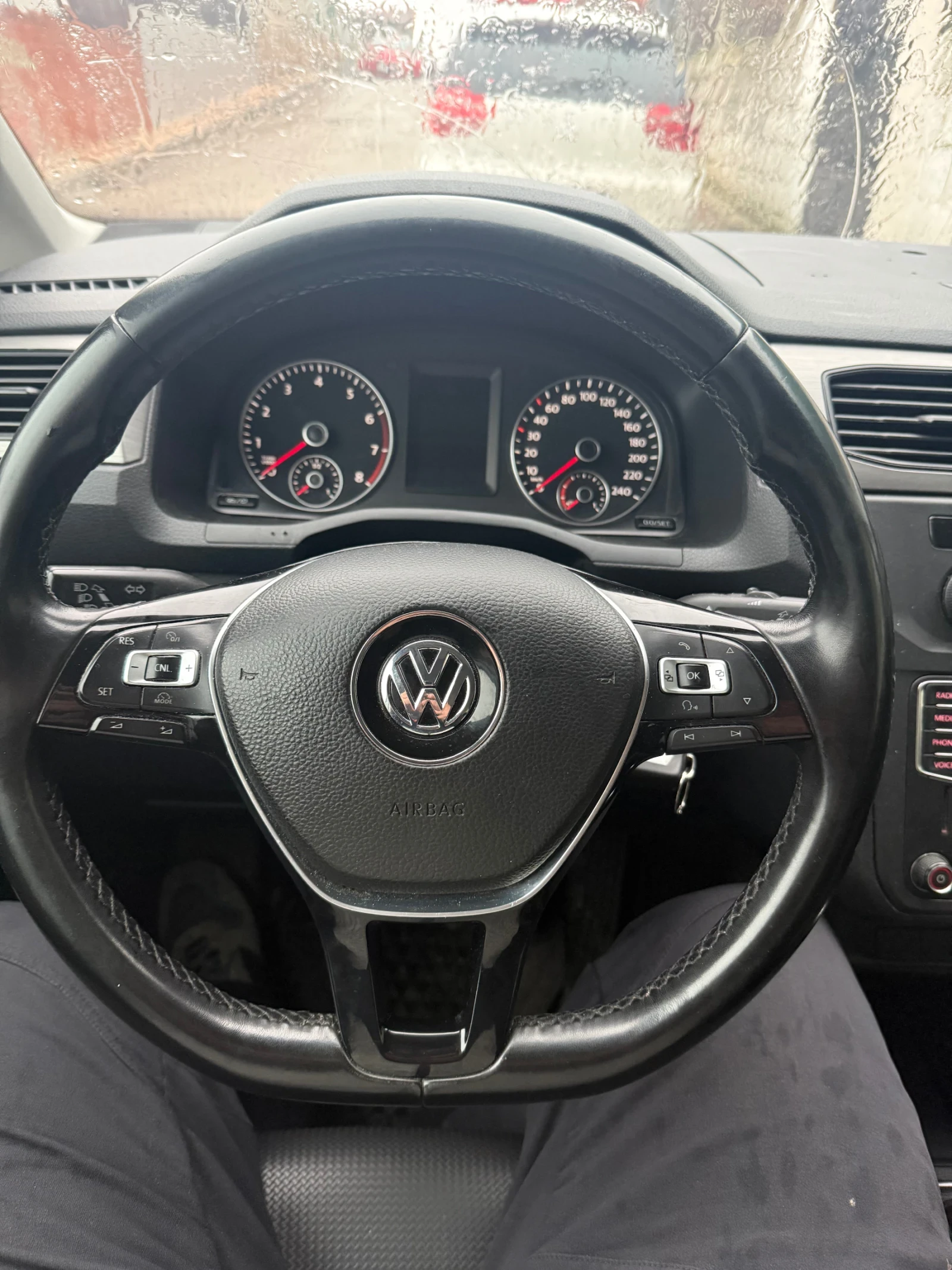 VW Caddy Maxi 6+ 1   1.4 CNG 110hp �����/������  | Mobile.bg � ����������� 6