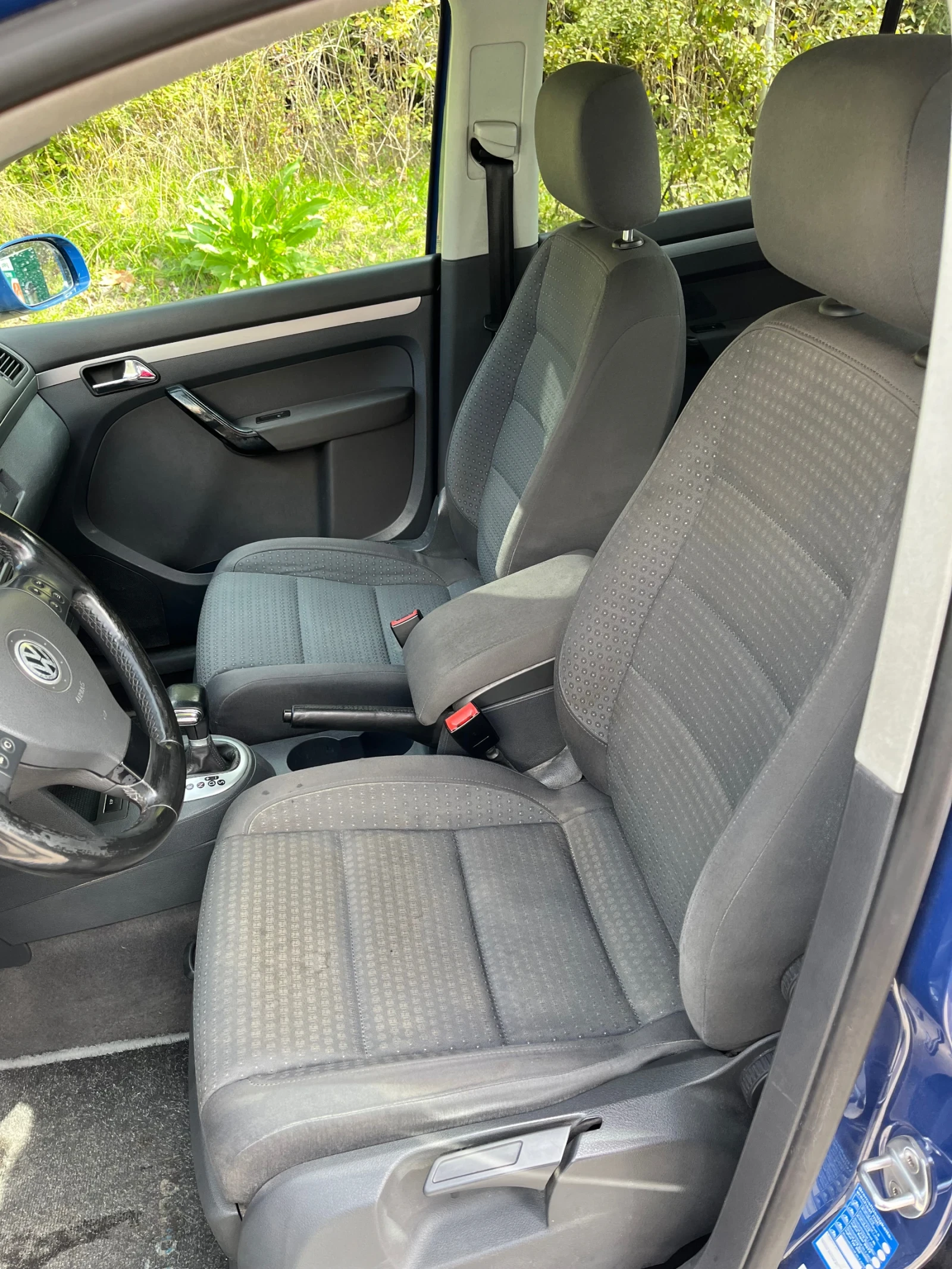 VW Touran 2.0 TDI - изображение 10