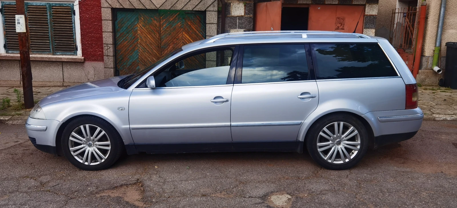 VW Passat 1.9TDI - HIGLINE - 4MOTION - 131к.с. 6скорости, снимка 7 - Автомобили и джипове - 54998519