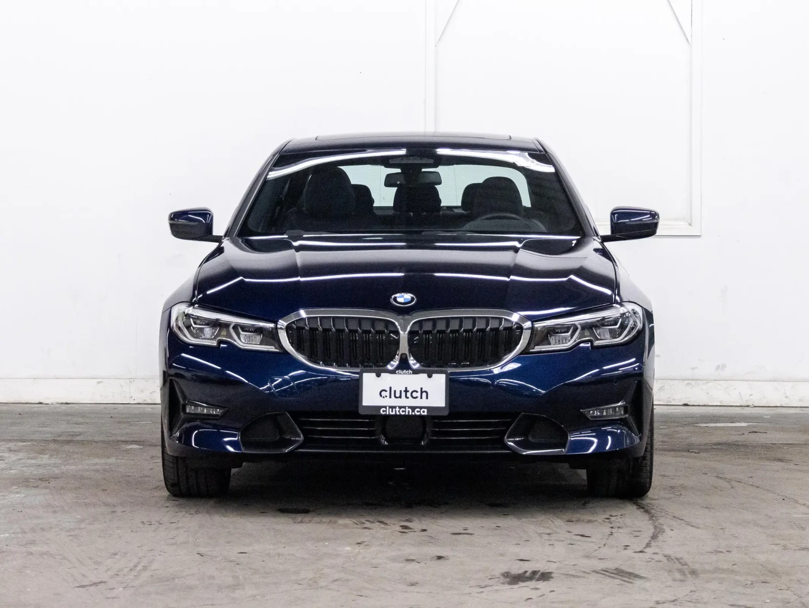 BMW 330 xDrive, снимка 2 - Автомобили и джипове - 55102725