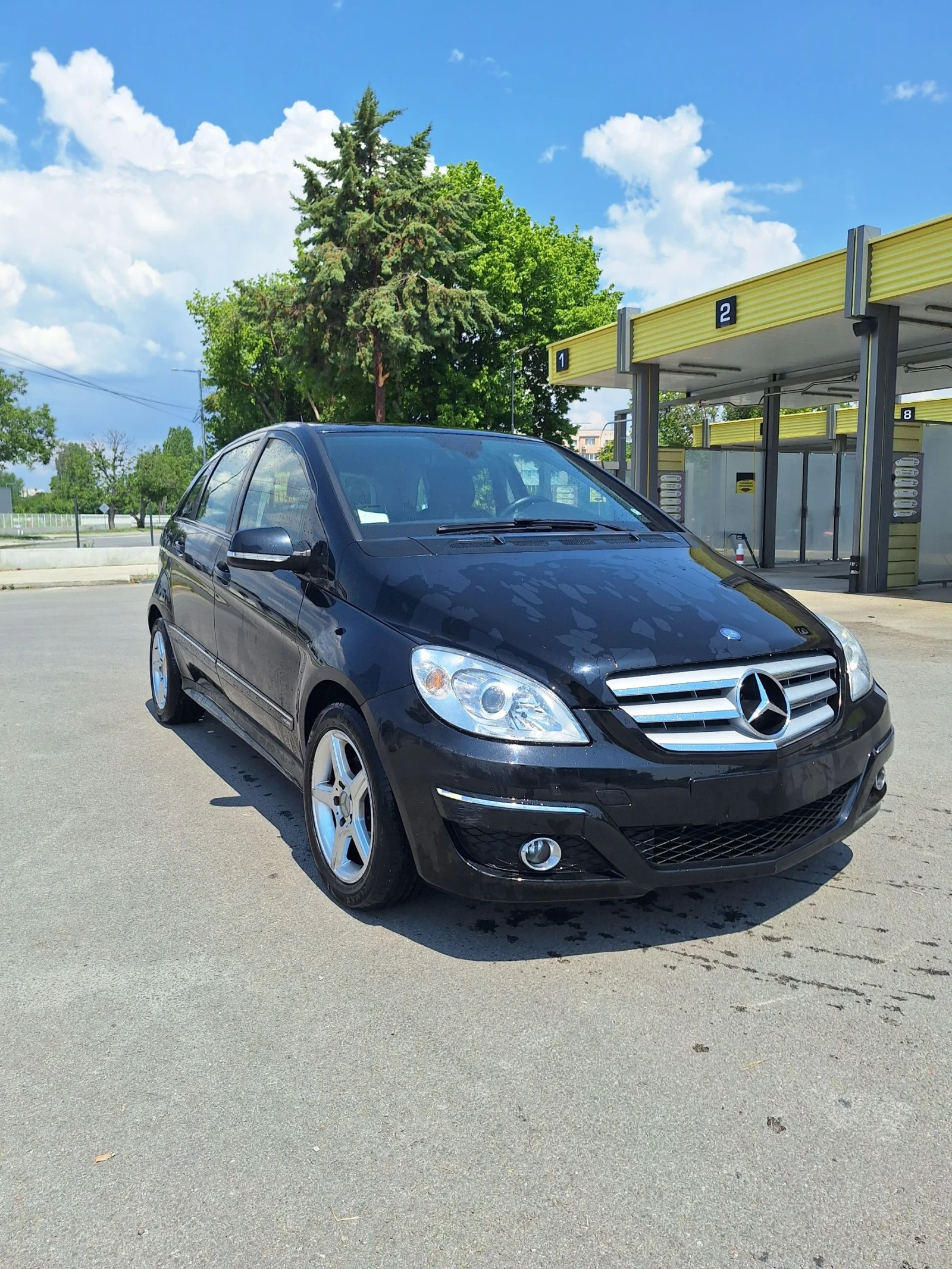 Mercedes-Benz B 200 Facelift, снимка 3 - Автомобили и джипове - 55407342
