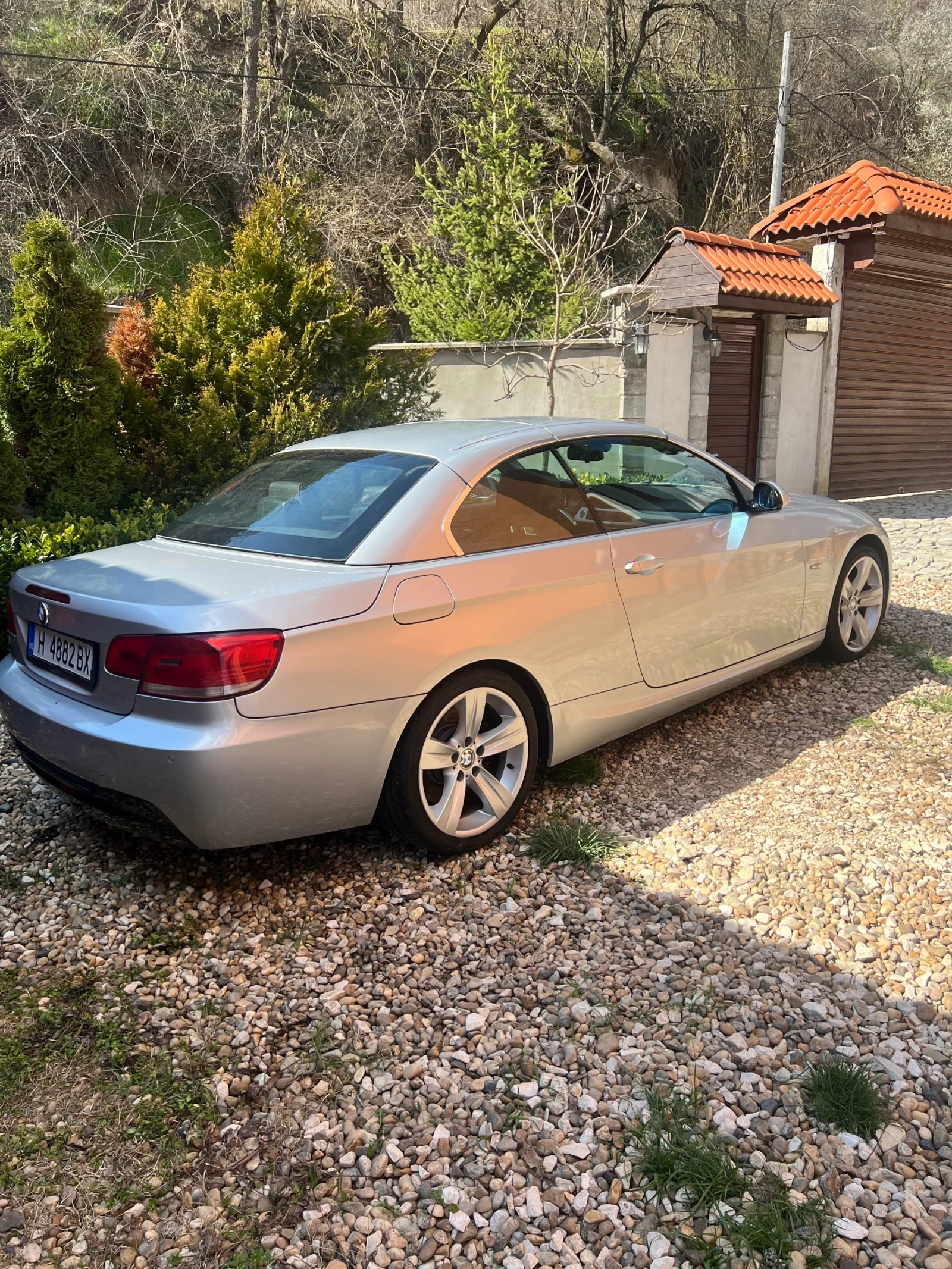 BMW 330 e93